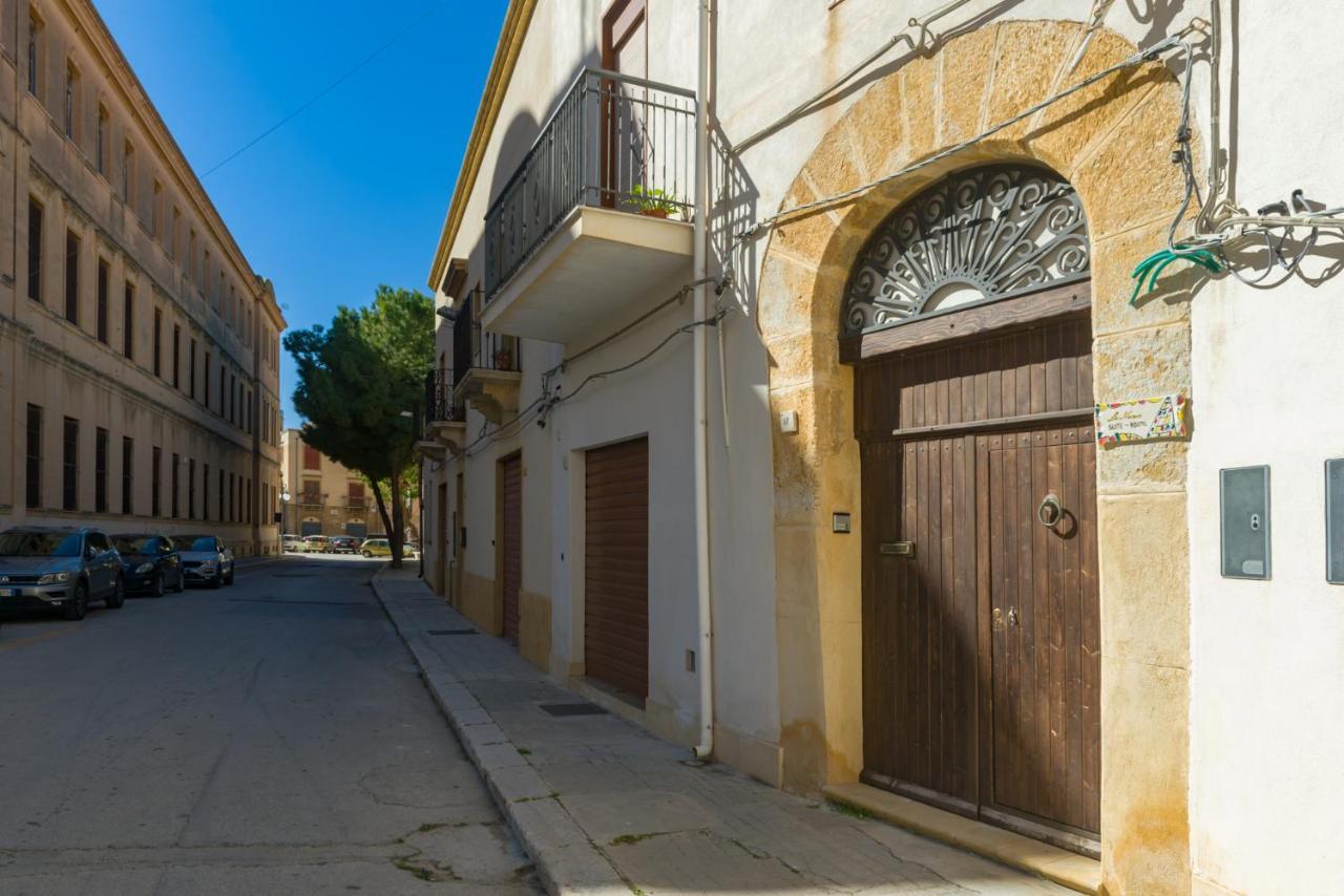 La Nassa Suites & Rooms Mazara del Vallo Exterior photo